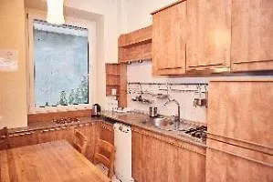 Old Town Apartments *
